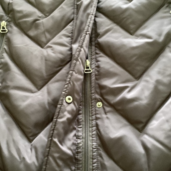 Marc New York Roxbury down filled puffer jacket w/ removable faux fur trim hood - Picture 7 of 13